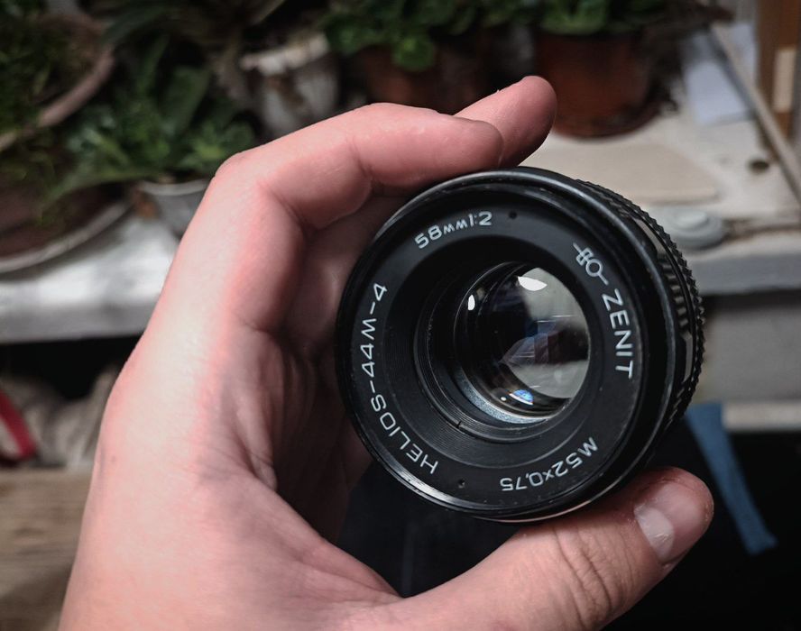 Фотоапарат зеніт + Helios 44M-4