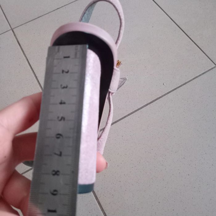 Босоніжки 36 розмір.