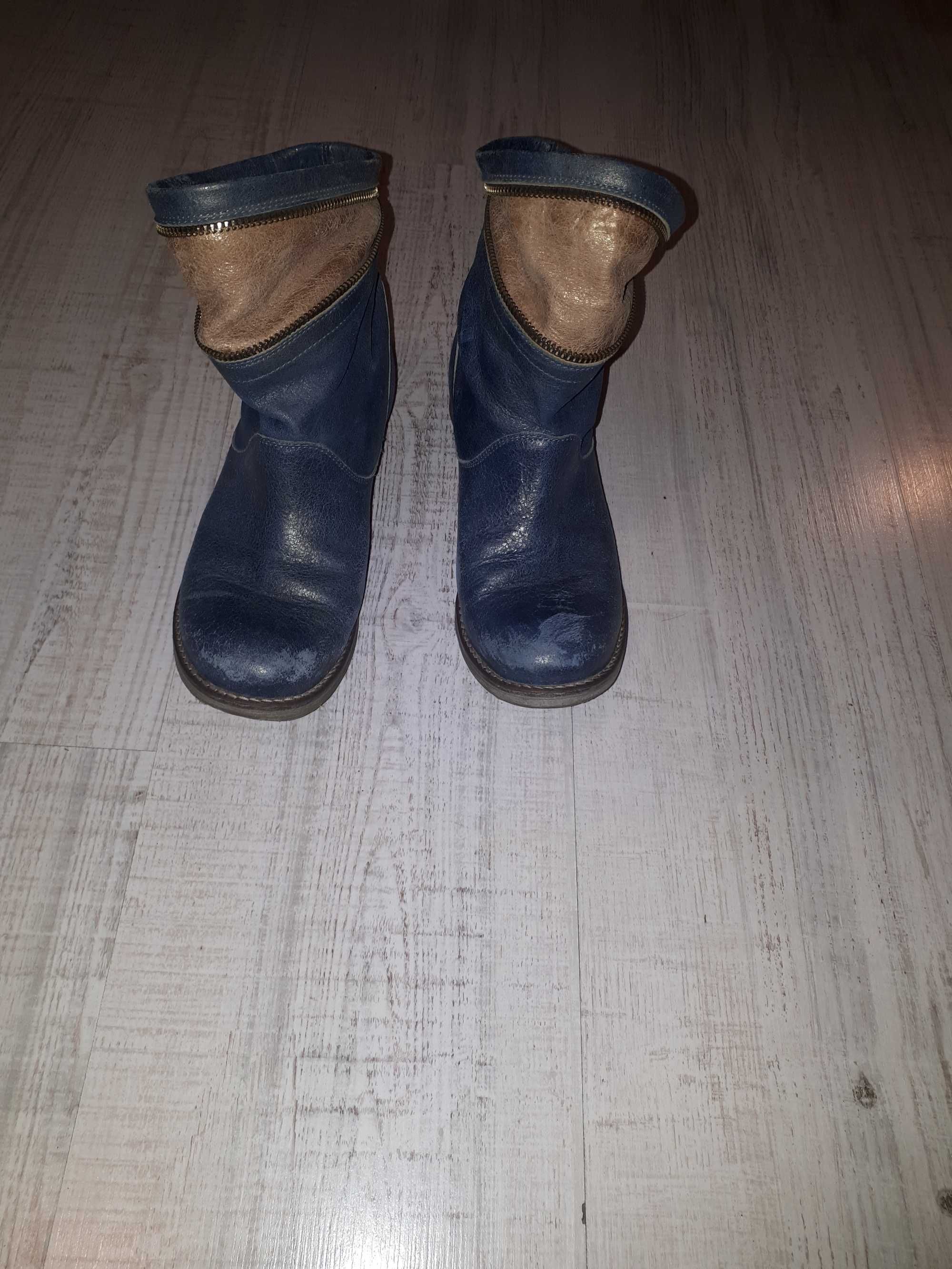 Buty Gino Rossi 35  niebieskie zamki