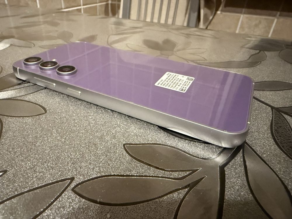Samsung S23 FE 256 GB purple