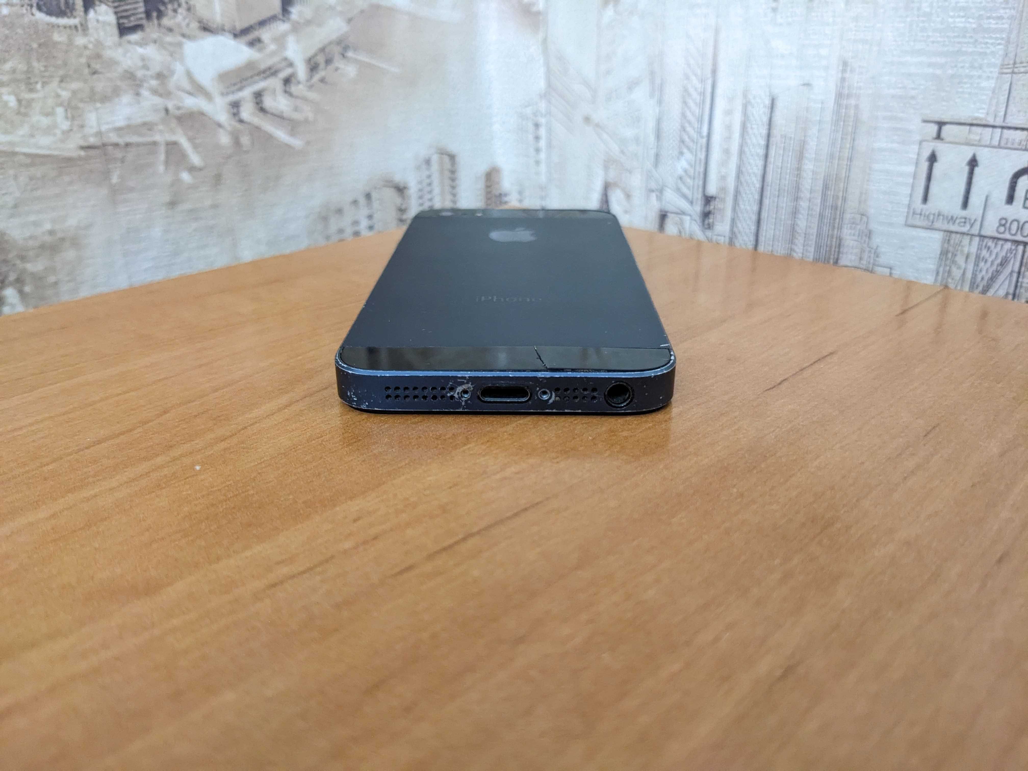 Смартфон Apple iPhone 5 A1429 16GB