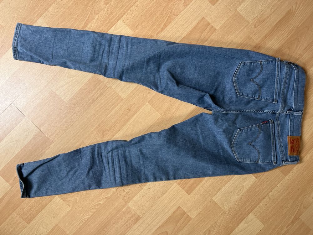 Levi’s jeansy 710 super skinny