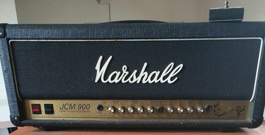 Marshall JCM 900 MODEL 4100