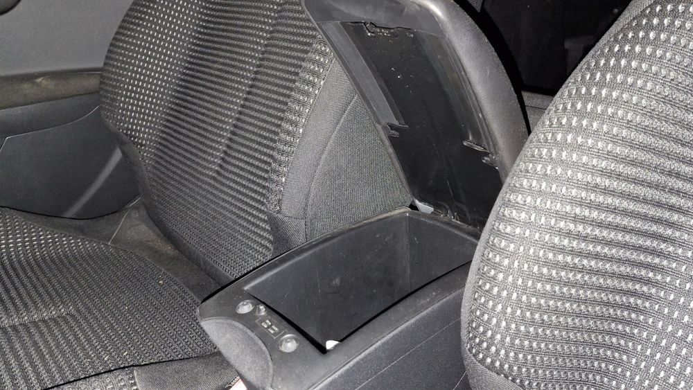 Encosto de braço citroen c4 coupe vtr