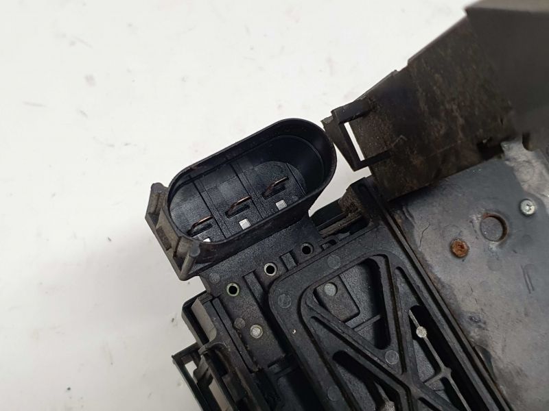 Caixa fusíveis / SAM / BSI VOLKSWAGEN Golf IV (1J1)