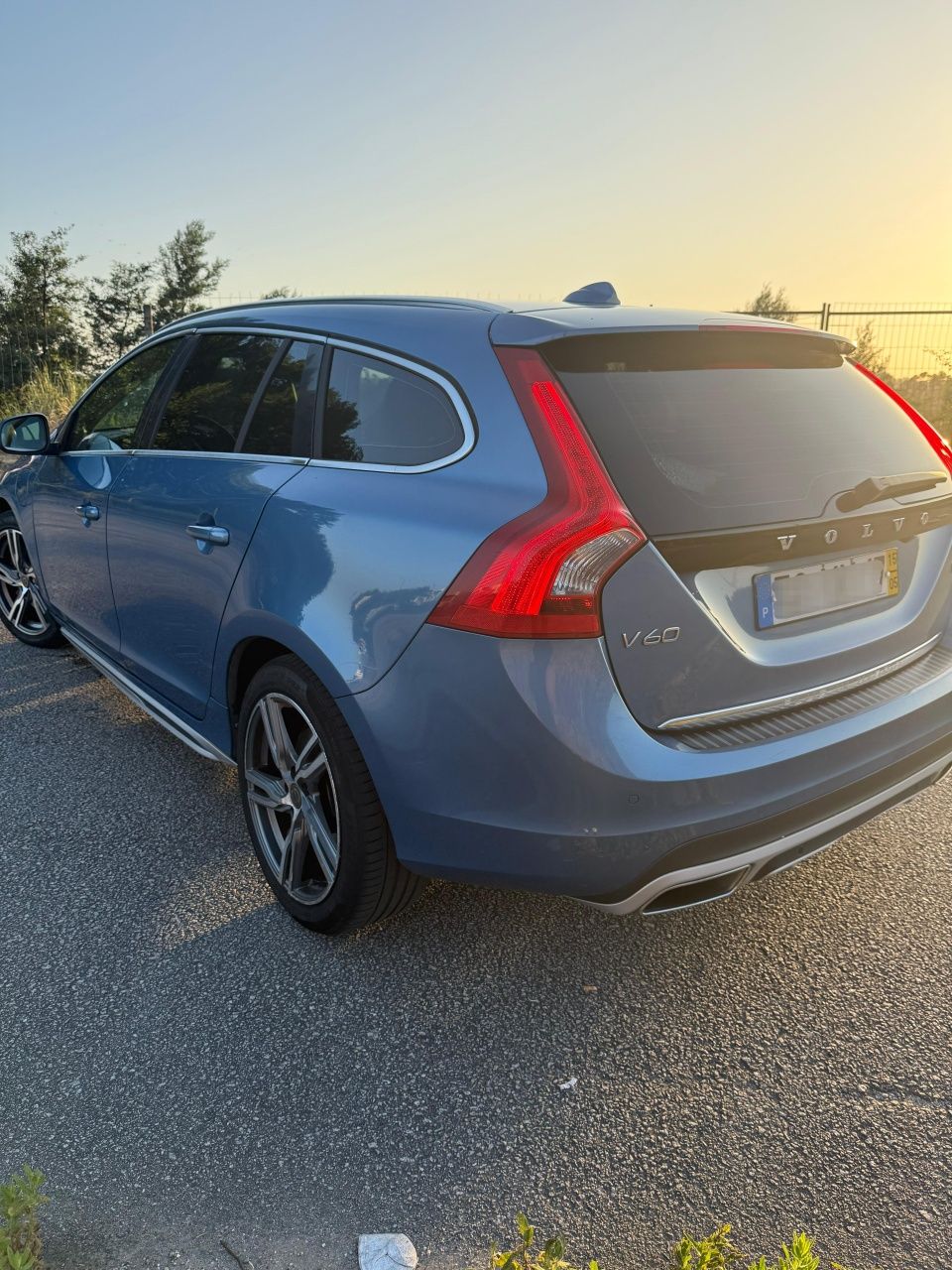 Volvo v60 D6 Híbrido Plug-in