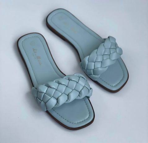 Шльопки шльопанці босоніжки Взуття літнє