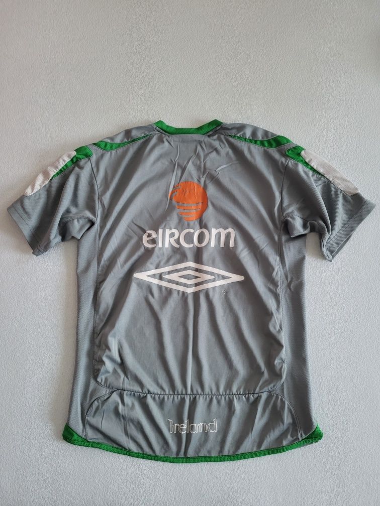 Kolekcjonerska piłkarska koszulka firmy Umbro, X static z nadrukiem M/