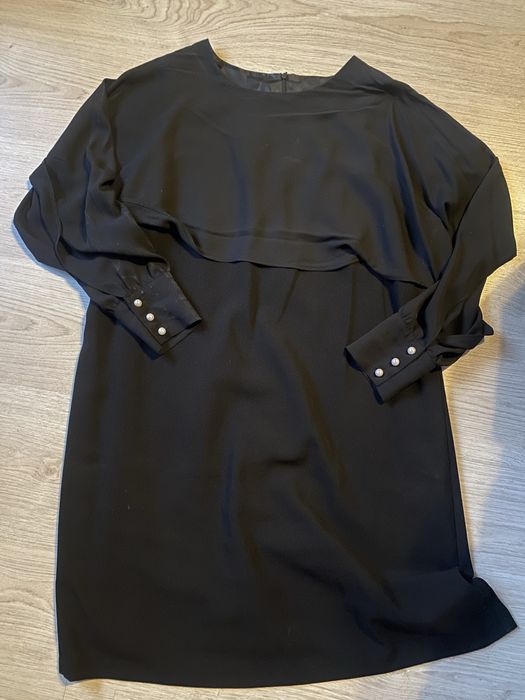 Piękna klasyczna sukienka