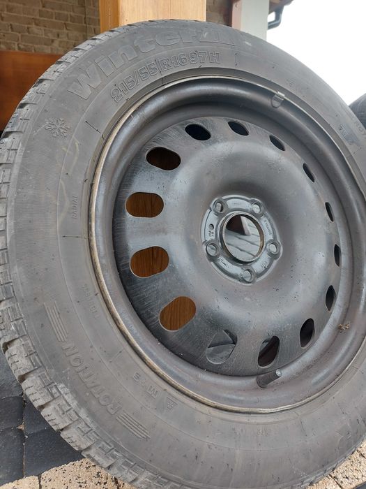 Felgi z oponami zimowymi