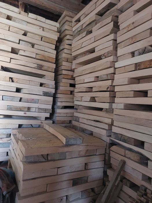 Witam  sprzedam deski bukowe suche