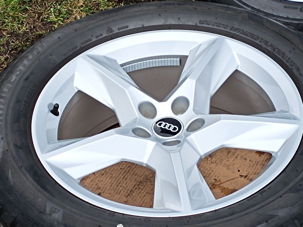 Felgi Aluminiowe Audi Q7 SQ7 Q5 Q3 A5 A6 A7 A8 8.0" x19 5x112 ET28 4M0