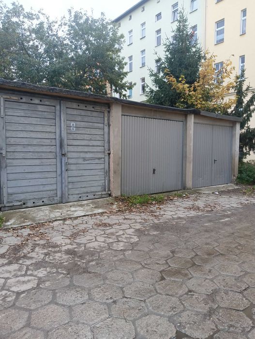 Garaż w centrum Nysy