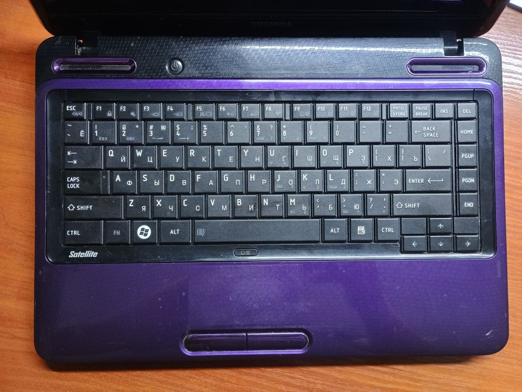 Ноутбук.   Toshiba