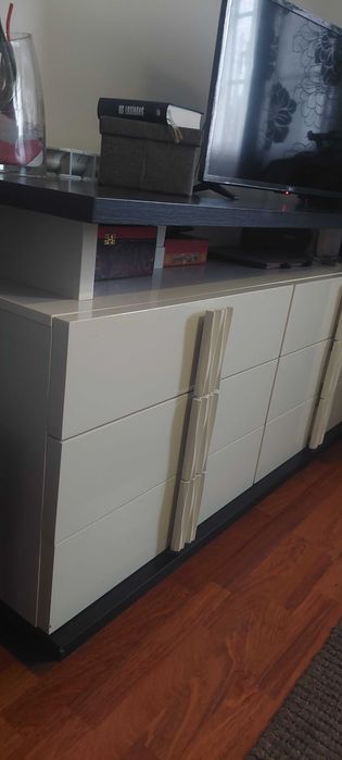 Mobília de quarto impecável com pouco uso