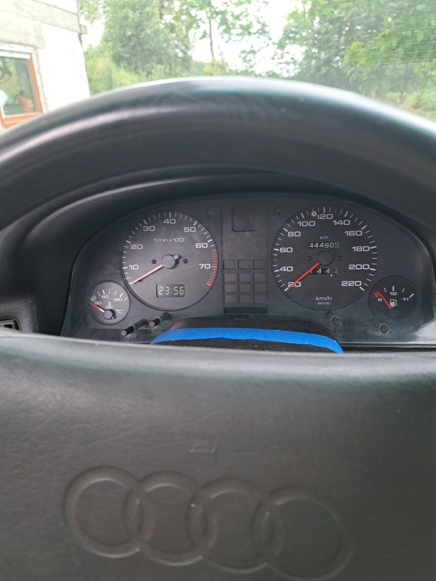 Audi 80 b3 1.8 S Silnik chodzi zaczęło coś stukać