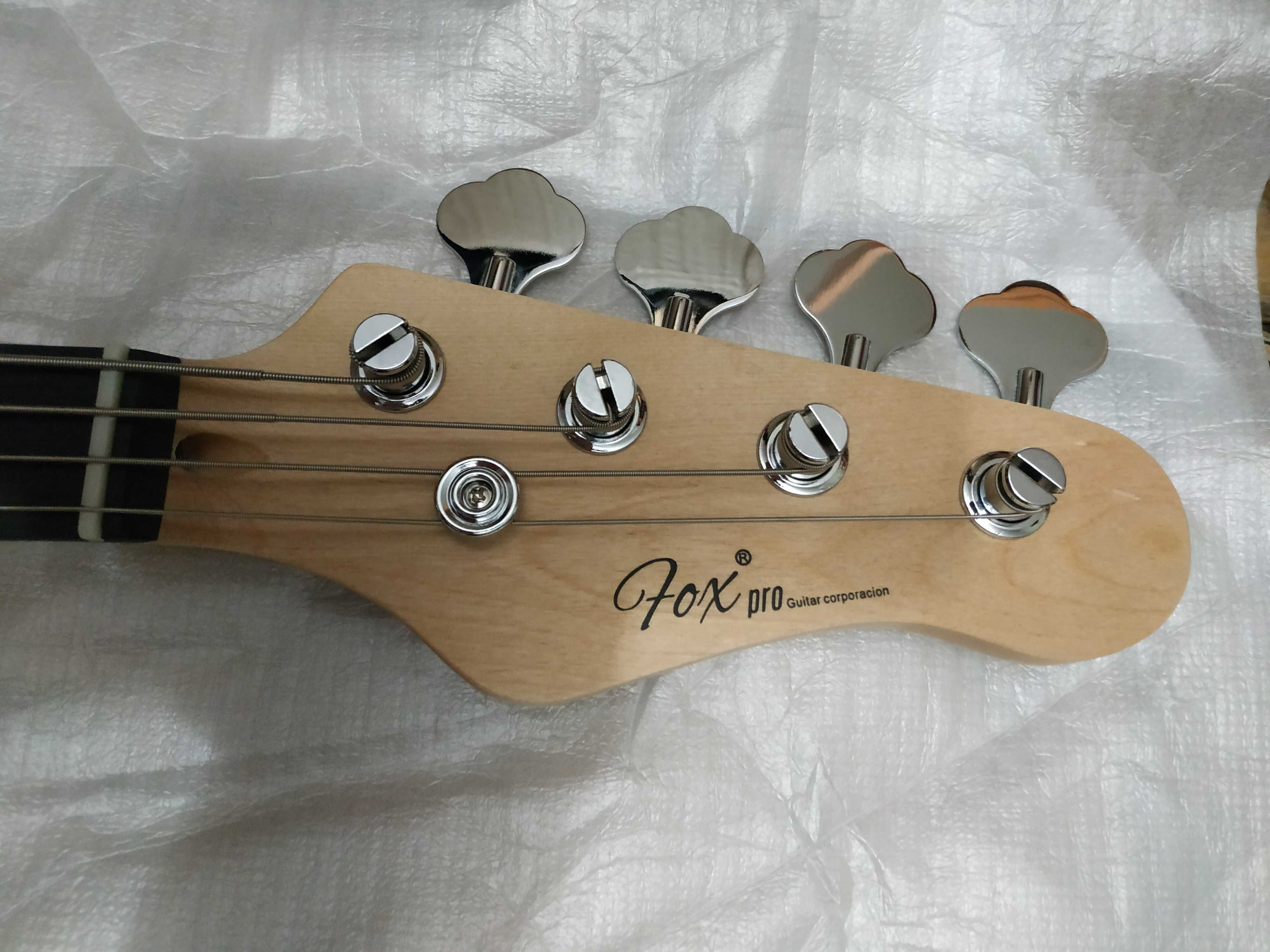 Бас-гітари Fox pro JB-300 Deluxe