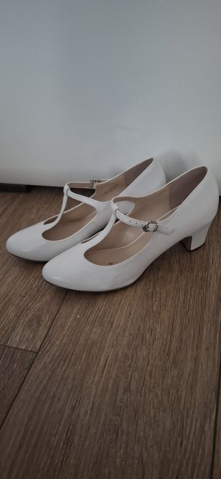 Najwygodniejsze buty ślubne czółenka obcasy graceland