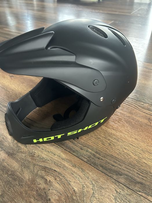 Kask szczękowy hot shot author rozmiar m stan idealny