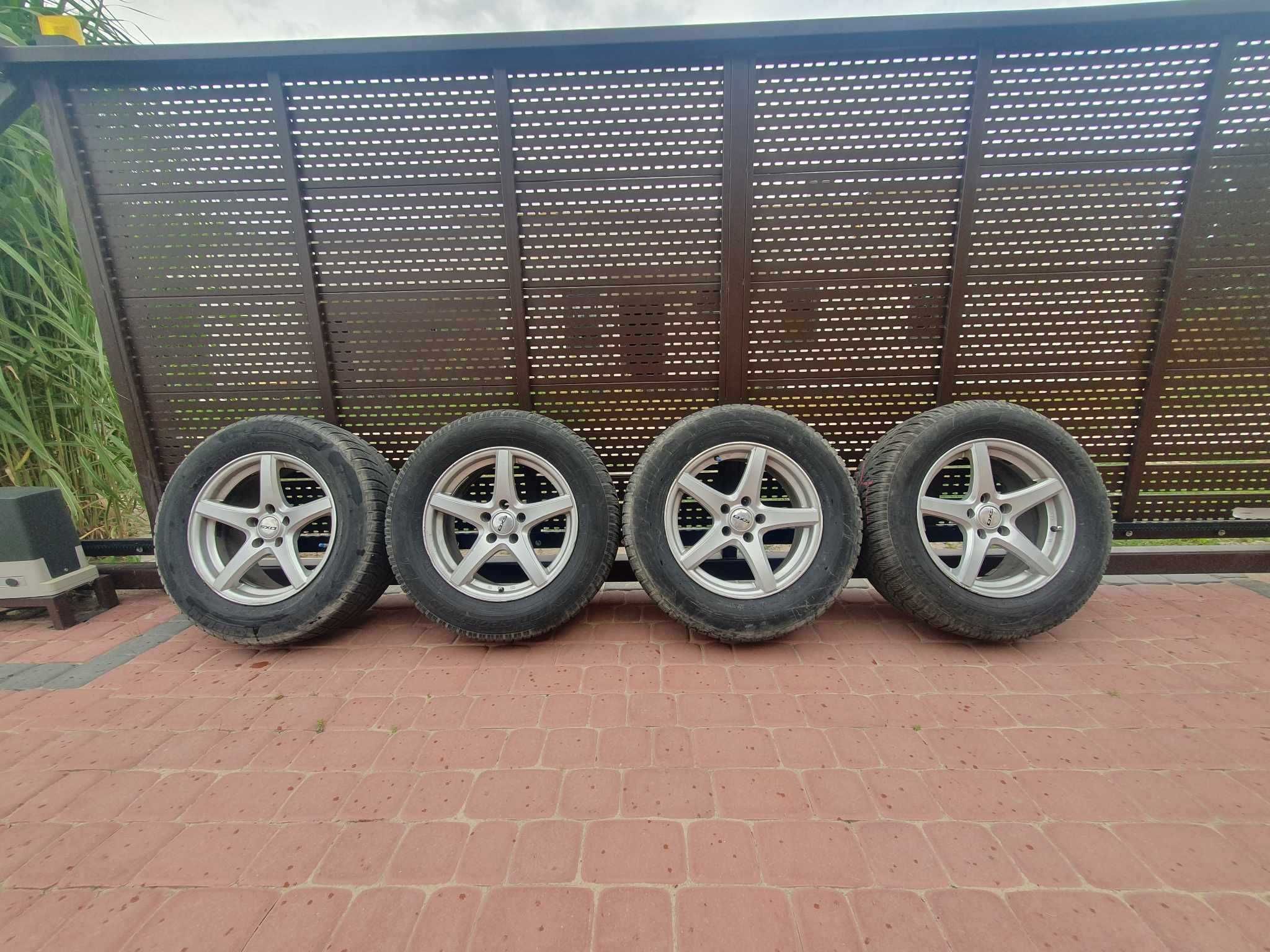 Felgi Aluminiowe 235/60 R16 100H + opony