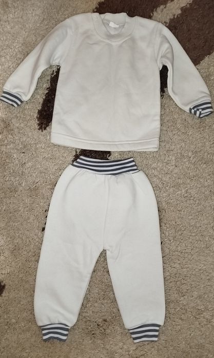 Новий Костюм дитячий теплий на 9-12 місяців