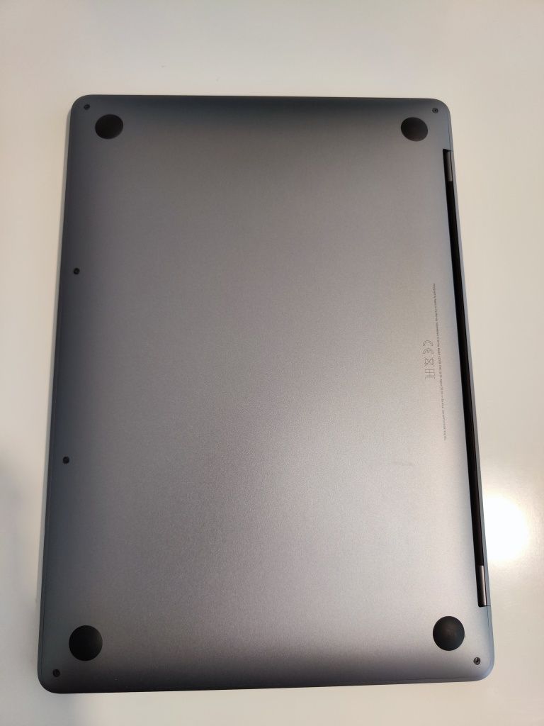 Macbook Pro M1 13' 2020 8GB RAM