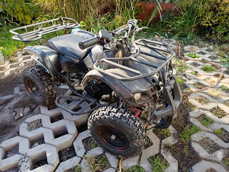 Sprzedam quada spalinowego 50