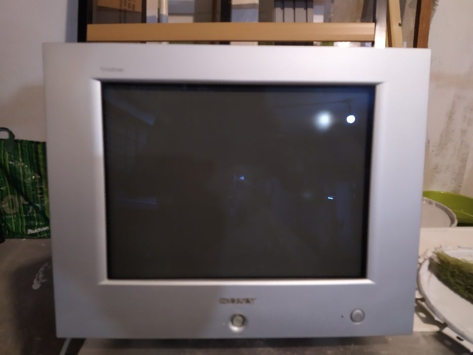 Monitor CRT 17" Sony Trinitron HMD-A220