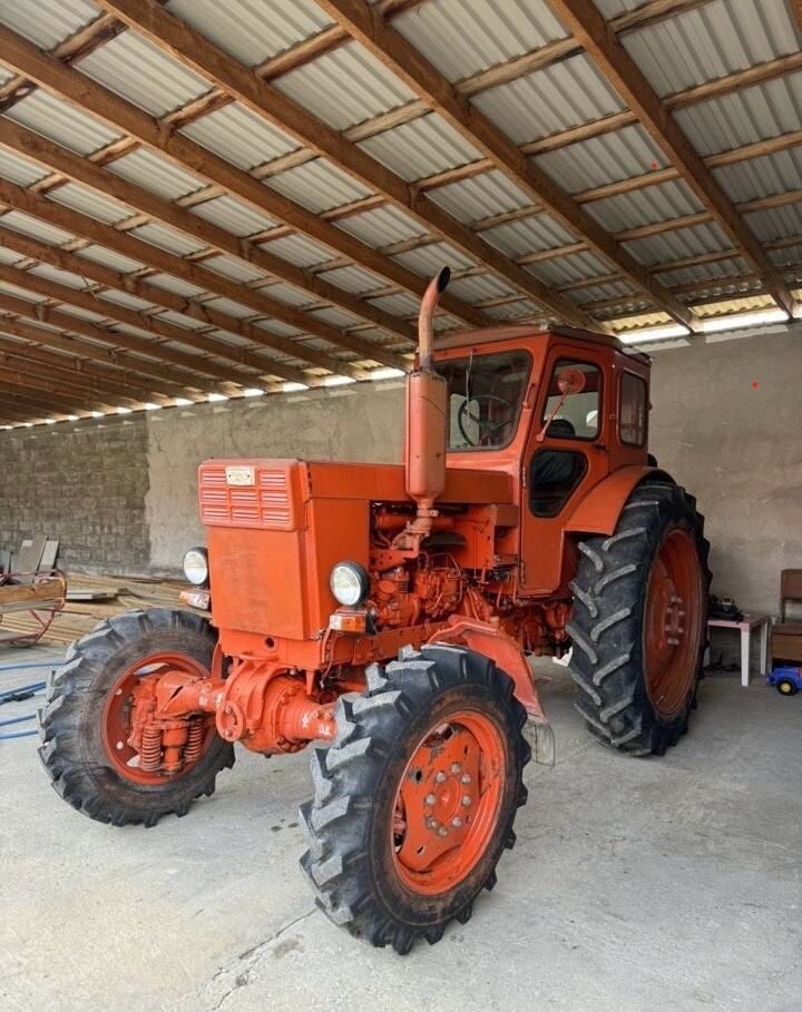 Продам Трактор Т-40