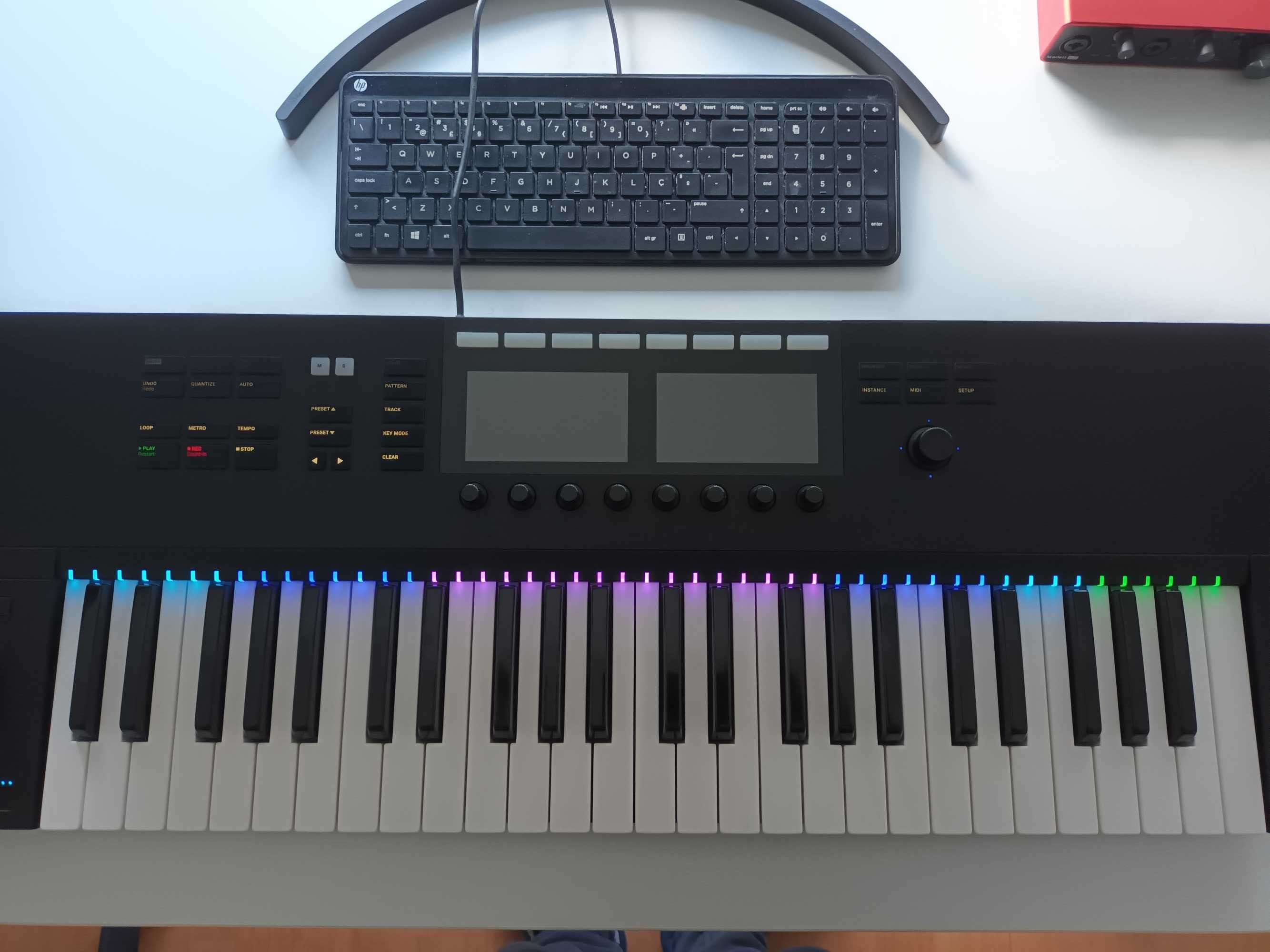 Teclado MIDI Native Instruments Komplete Kontrol S49 MK2