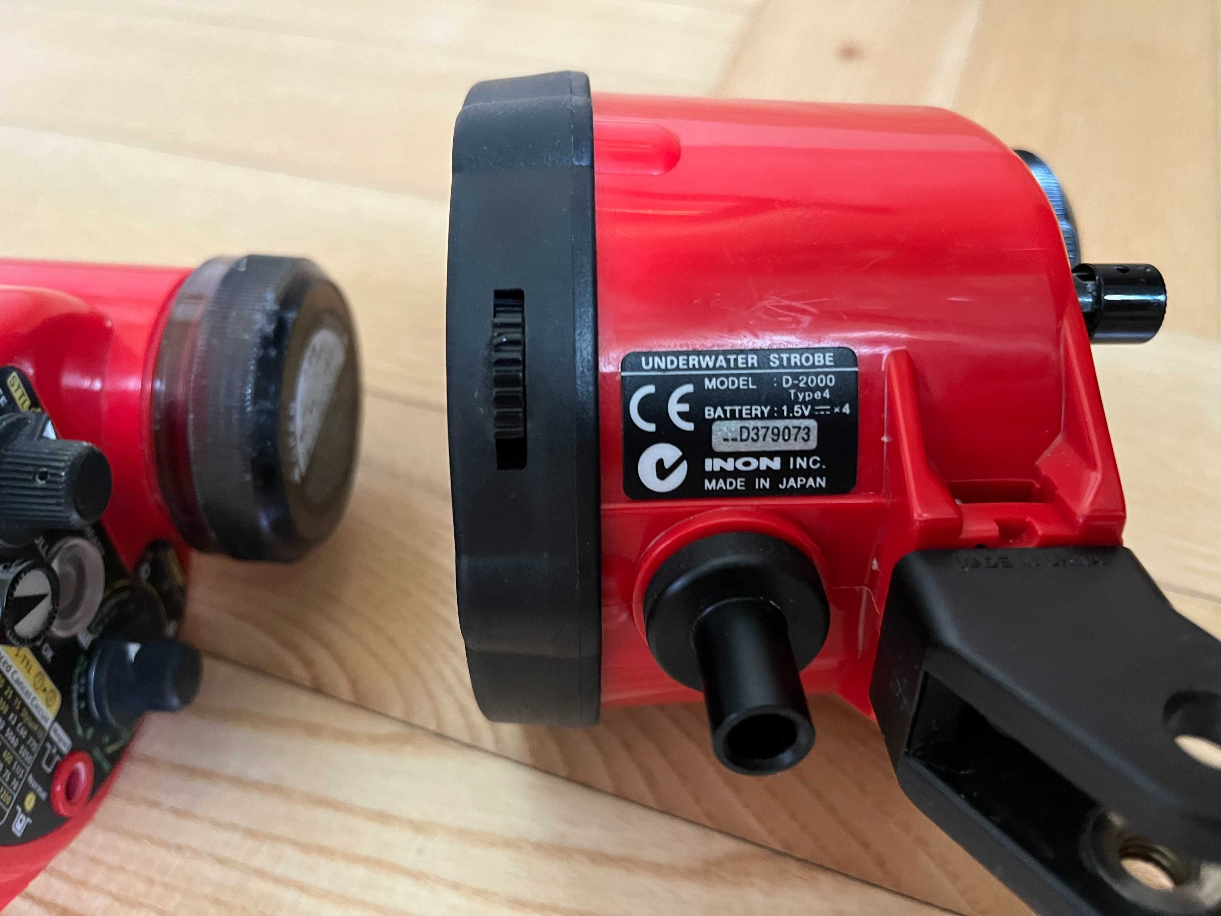 INON D2000 lampy błyskowe podwodne 2 sztuki