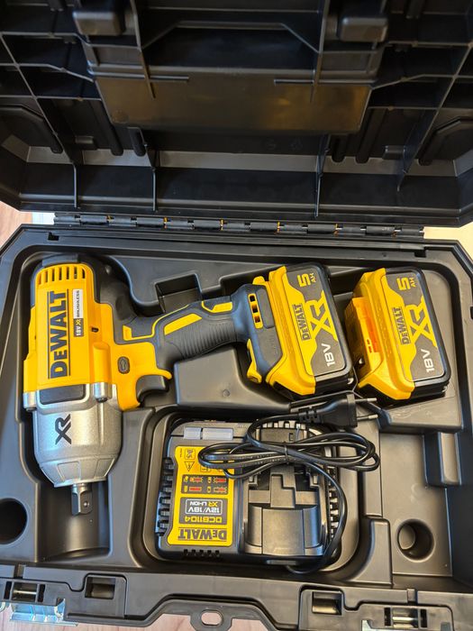 Klucz udarowy DeWALT DCF899P2 18V + zestaw nasadek udarowych. Nowy!!!