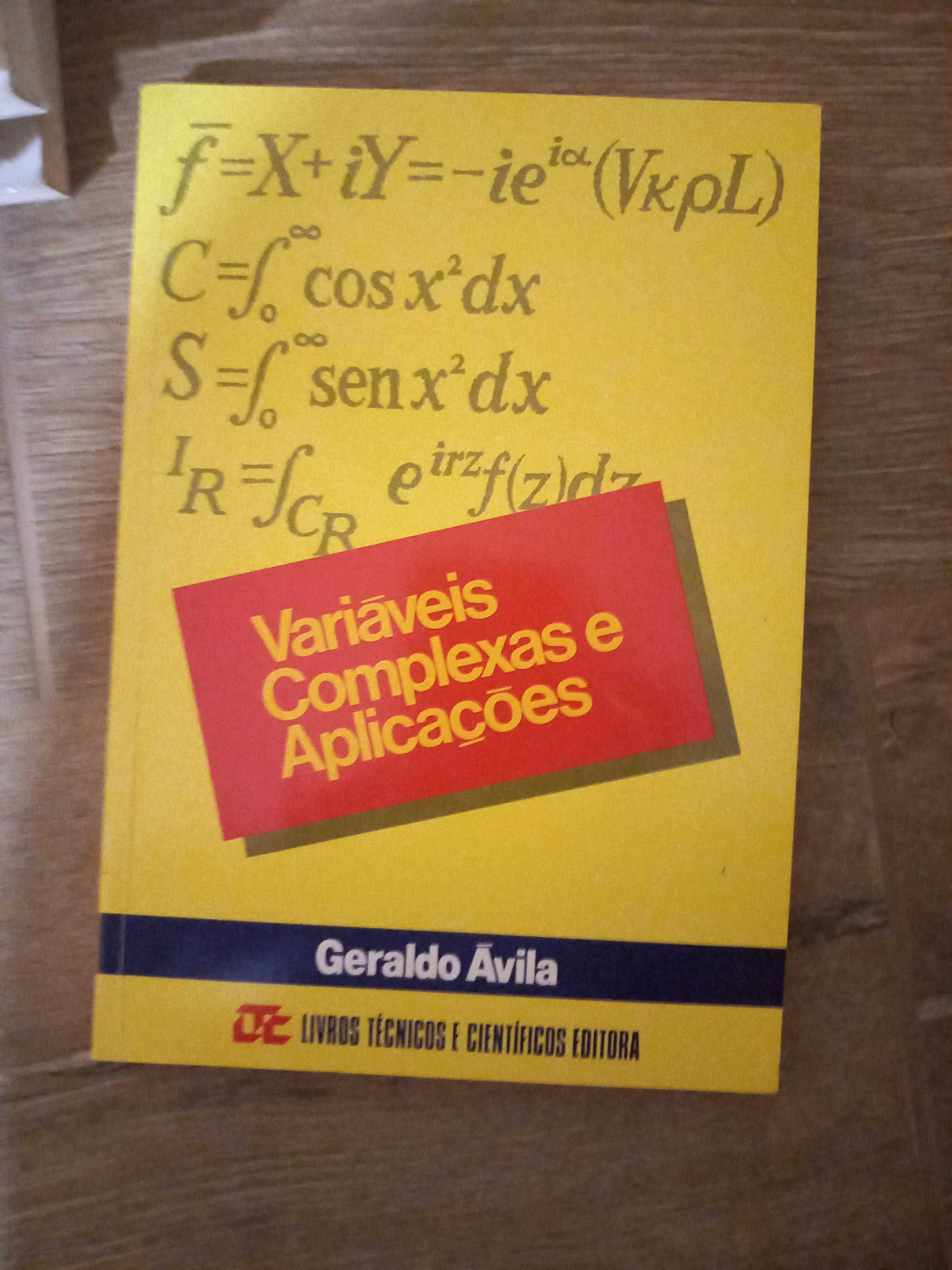 Livros usados no curso de Matemática na FCUL