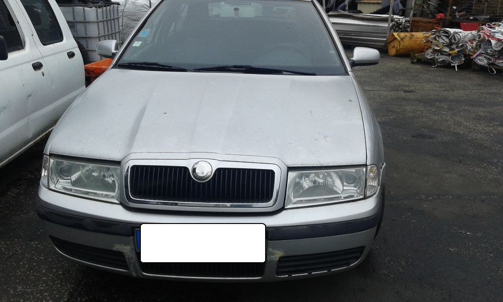 Skoda Octavia 2001 Para Peças