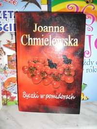 Byczki w pomidorach , Joanna Chmielewska.