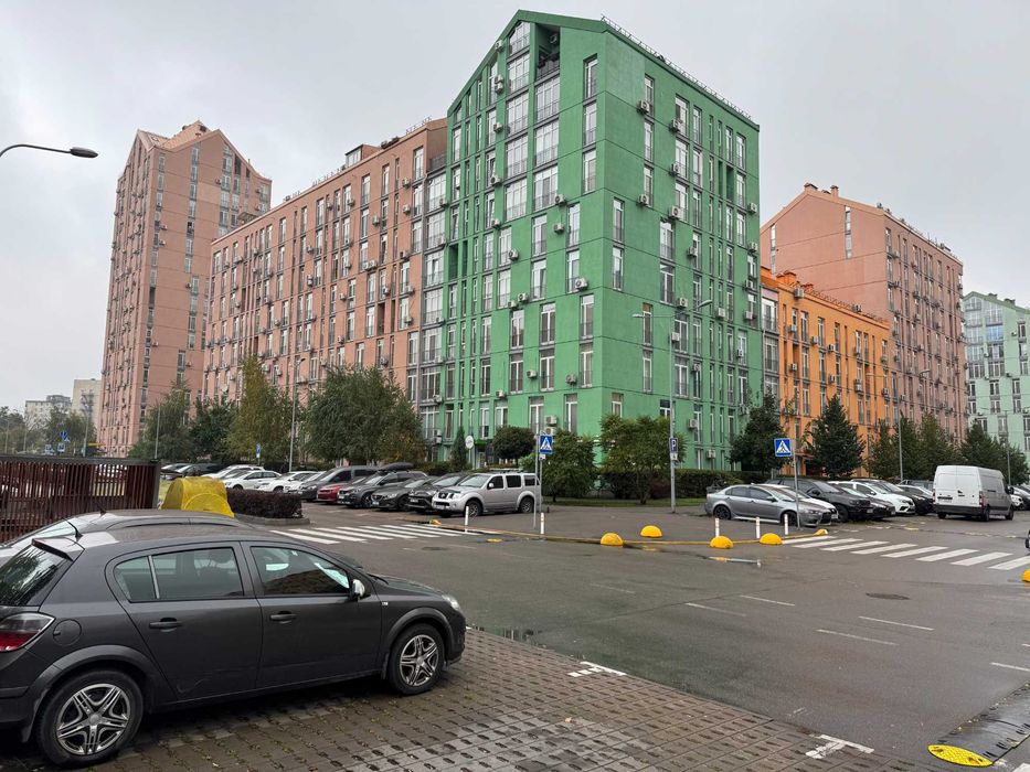 Продаж 1 кімнатної  кварт Комфорт Таун, Регенераторна,4 корп 1 Дарниця