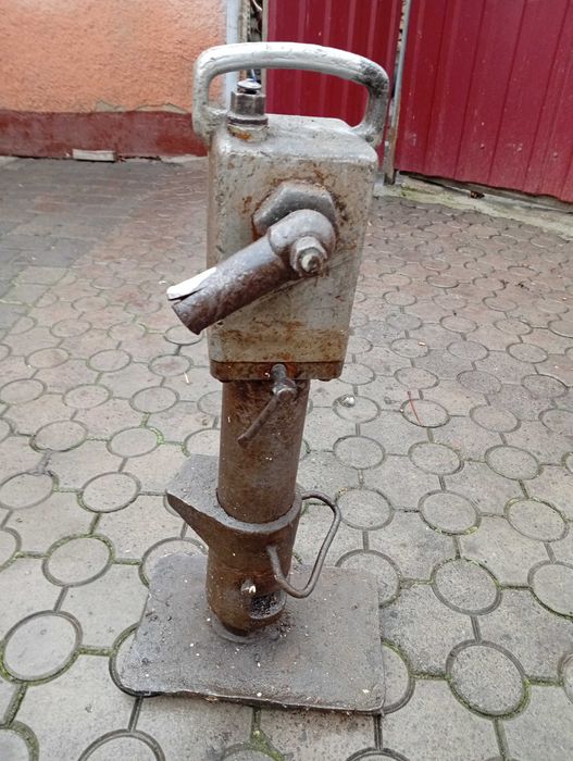 Донкрат залізодорожний рейсовий