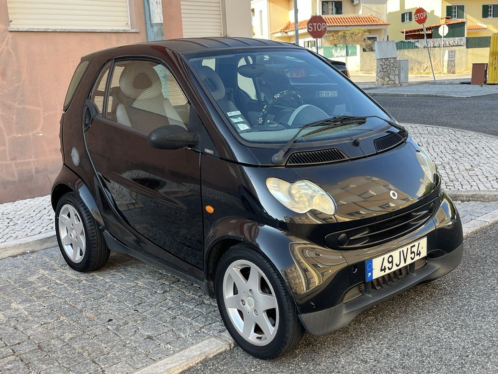Smart City Coupe - POUCOS KM
