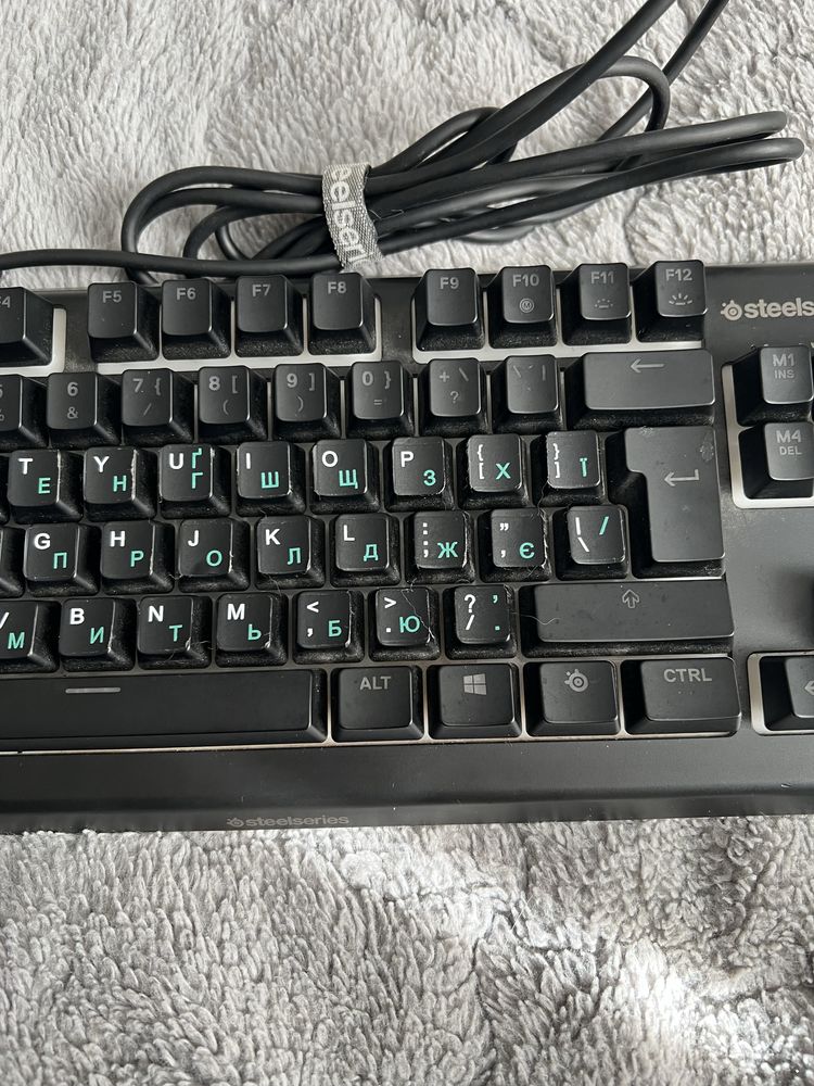 Клавіатура SteelSeries Apex 3 TKL
