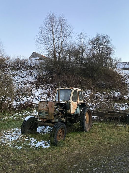Продається Трактор ЮМЗ з прицепом