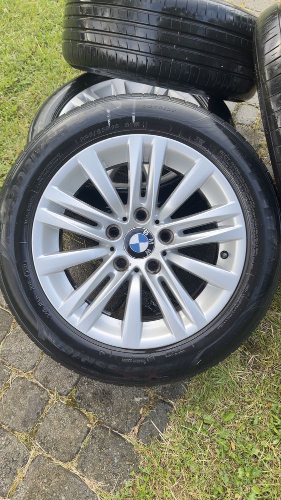 Felgi/opony letnie BMW 1 (16”)
