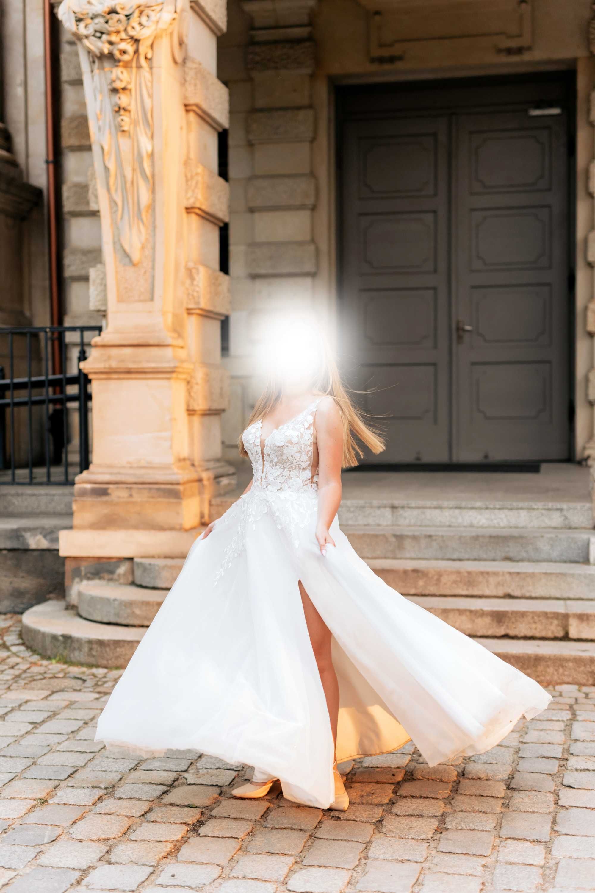 Suknia ślubna ANNAIS BRIDAL - model GUCCIA