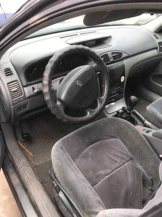 Renault Laguna1 2 шрот розборка запчастини стартер генератор мотор Кпп