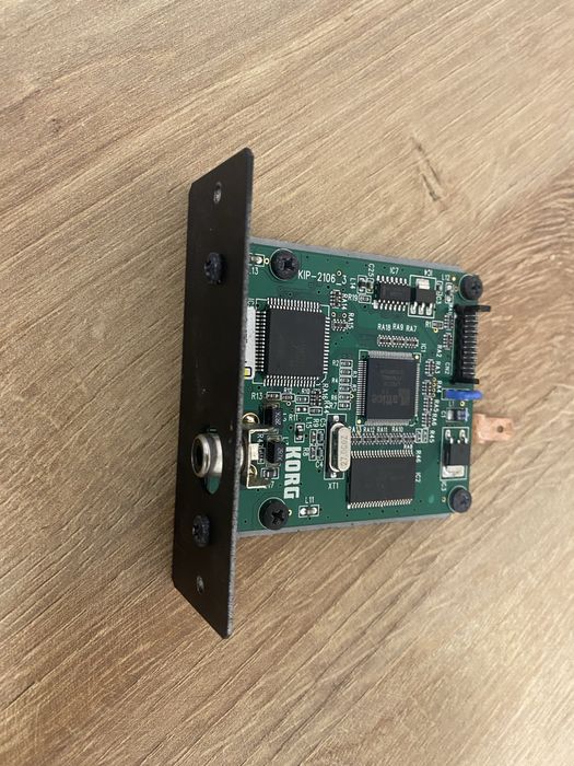 KORG КАРТА  ВІДЕО VIDEO VIF4 до синтезаторів PA2X PA3X PA800)