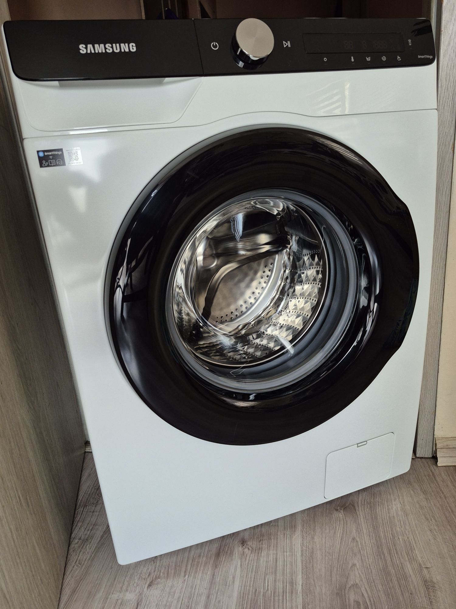 Pralka Samsung z Autodozowaniem EcoBubble AI Energy Control