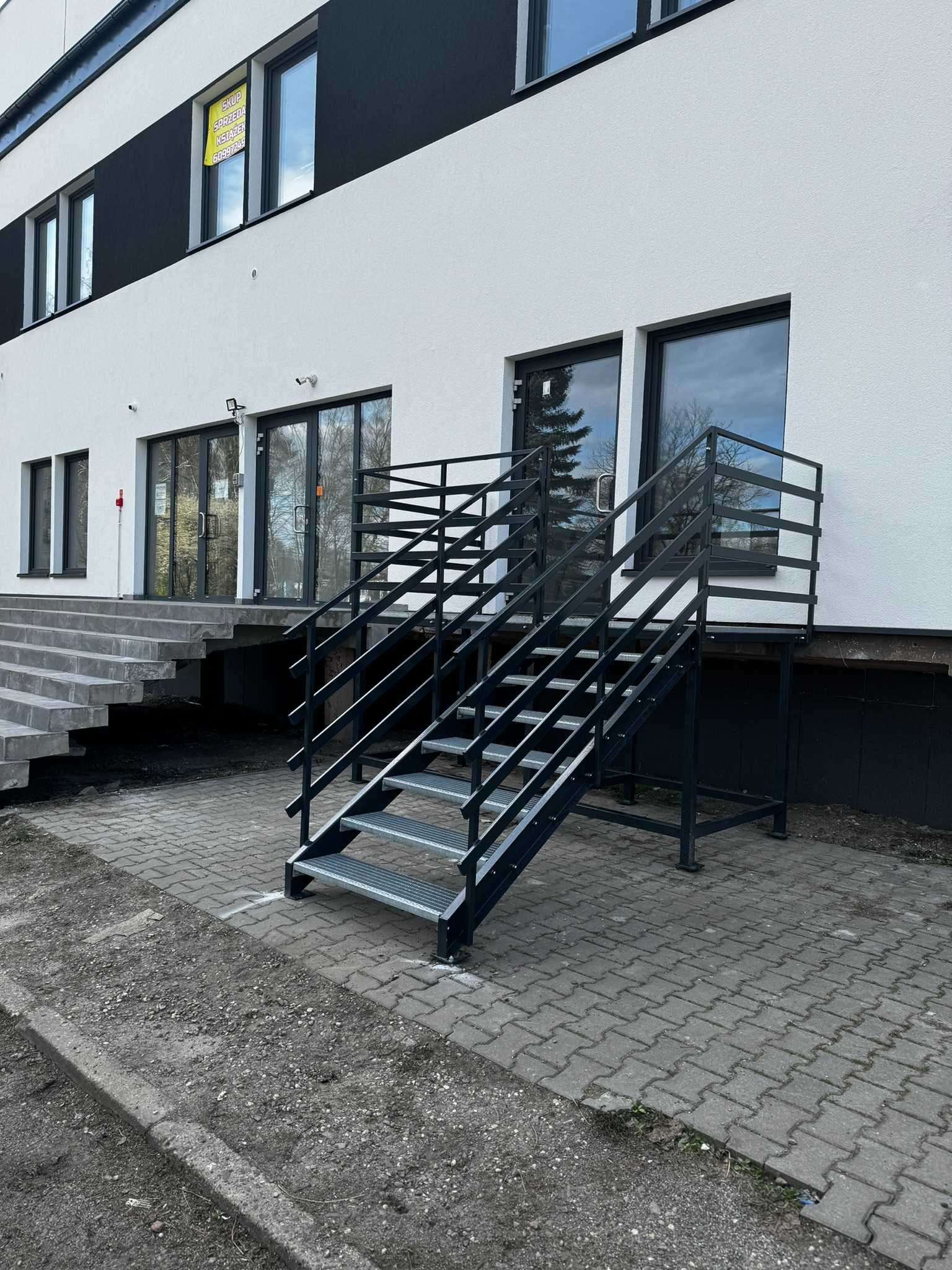 Schody Stalowe zewnętrzne