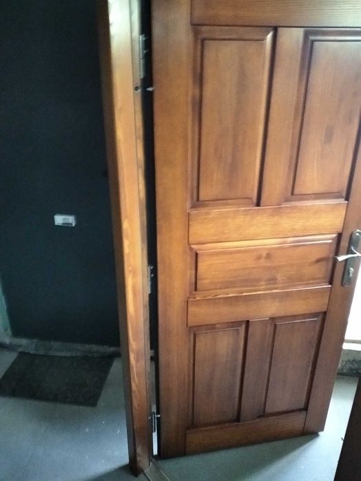 Drzwi drewniane zewnętrzne