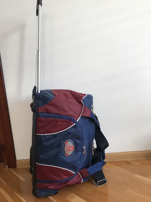 Derby валіза 2в1 сумка на колесах 54х30х39 см чемодан Большая вализа