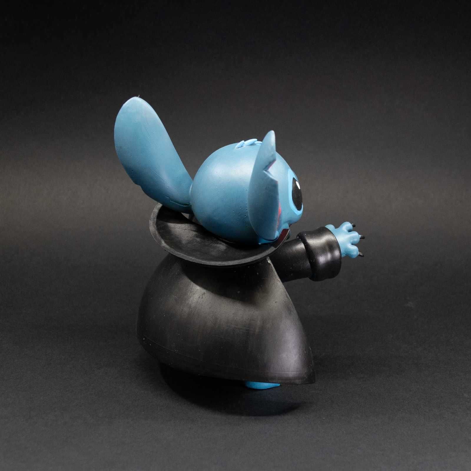 Estátua resina Stitch vampiro