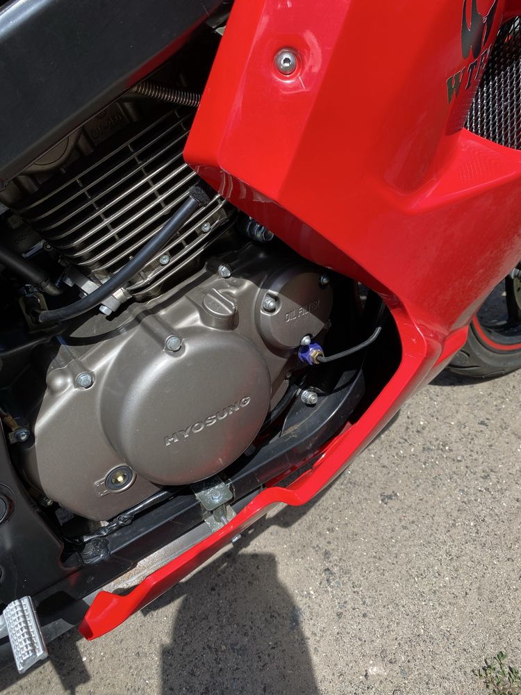 Продам Hyosung gt 250r